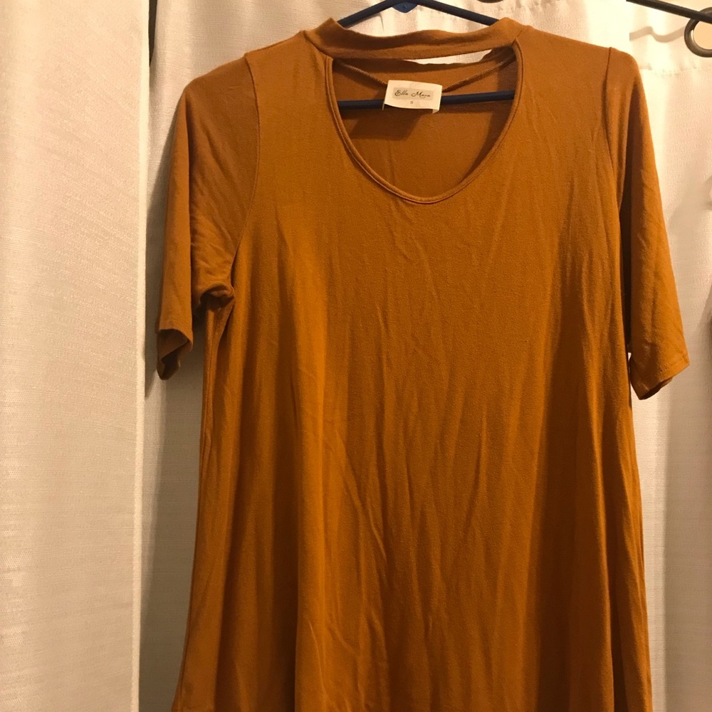 Mustard color top
